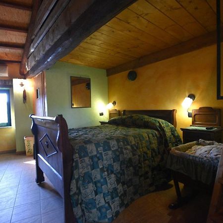 B&B Edera Castagnole Piemonte Eksteriør billede