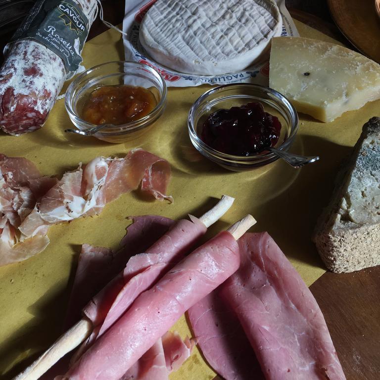 B&B Edera Castagnole Piemonte Eksteriør billede