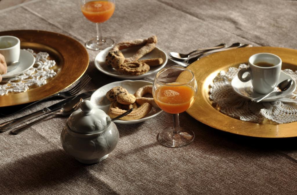 B&B Edera Castagnole Piemonte Eksteriør billede