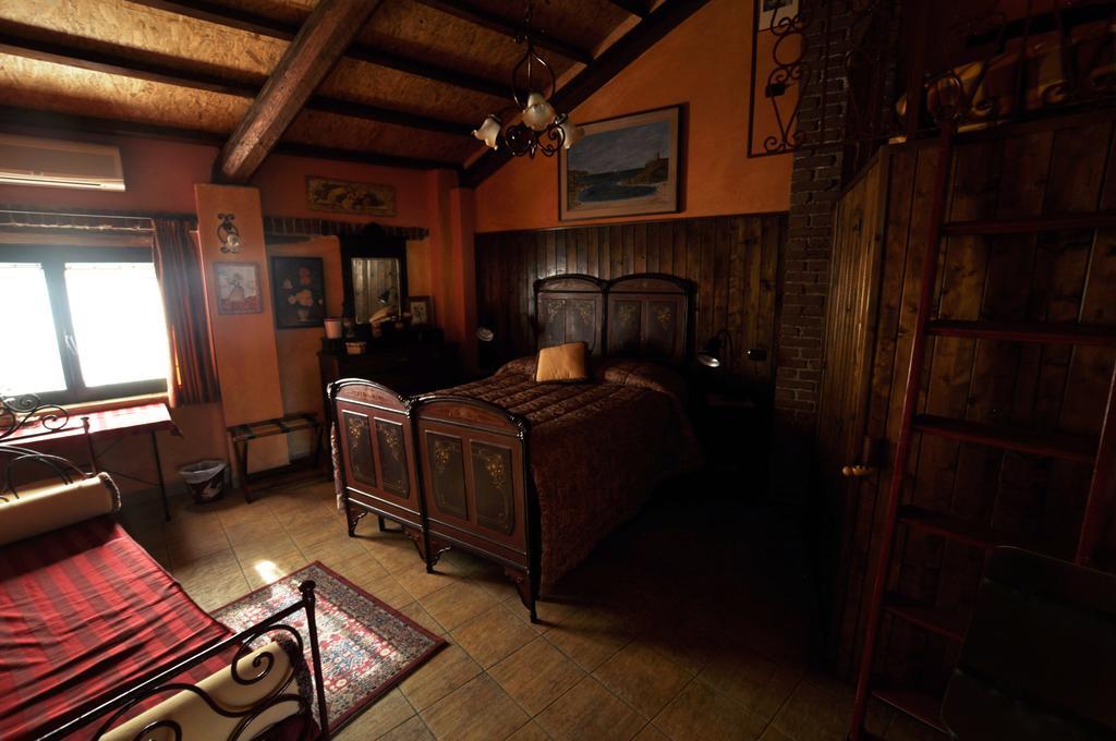B&B Edera Castagnole Piemonte Eksteriør billede