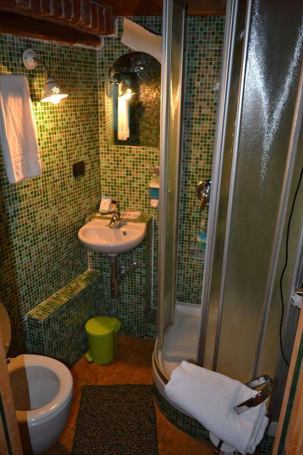 B&B Edera Castagnole Piemonte Eksteriør billede